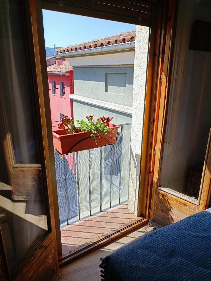 Apartament Turistic Campdevánol Екстериор снимка